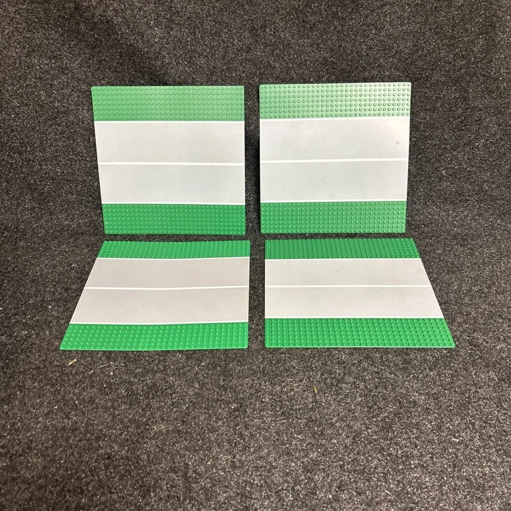 Genuine‎ Lego Road Plates Base Plates Green side Grey road 10